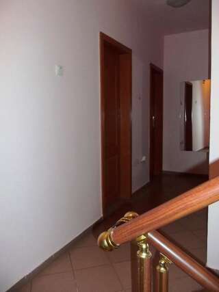Отель Arkadia Guest House Приморско Двухместный номер с 1 кроватью или 2 отдельными кроватями и балконом-15